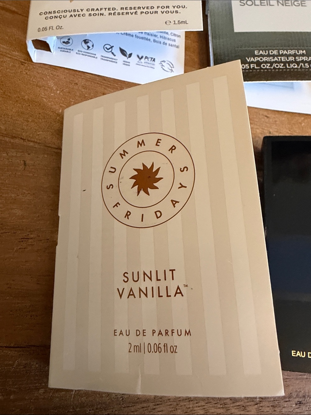 Fragrance Samples - Picture 5 of 9